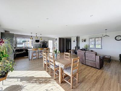 For sale 4 rooms 122 m2 Saone et loire (71700) photo 2