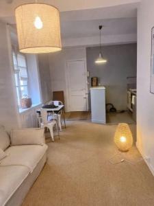 For sale LYON PRESQU'�LE 2 rooms 40 m2 Rhone (69002) photo 1