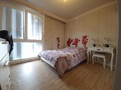 For sale 3 rooms 66 m2 Oise (60180) photo 4