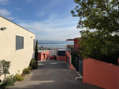 For sale 5 rooms 141 m2 Bouches du Rhone (13600) photo 3