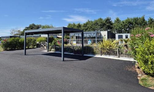 For sale PROX. BOURG ET COMMERCES 4 rooms 96 m2 Vendee (85150) photo 1