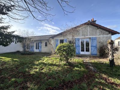 For sale CENTRE VILLE 104 m2 Creuse (23600) photo 0