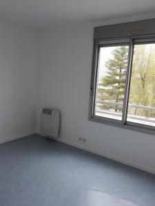 For sale PROCHE PROMENADES 2 rooms 38 m2 Yonne (89100) photo 3