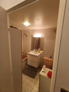 For rent Rouen 1 room 33 m2 Seine maritime (76000) photo 4