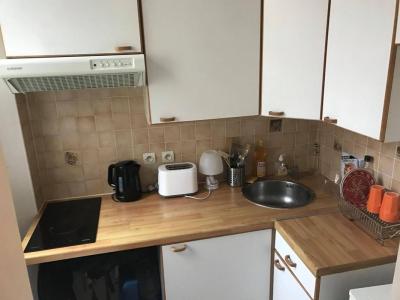 Louer Appartement Paris-17eme-arrondissement 640 euros
