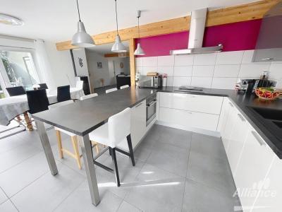 For sale Meroux 6 rooms 153 m2 Belfort (90400) photo 3