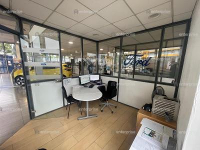 Acheter Local commercial Saint-quentin 1800000 euros