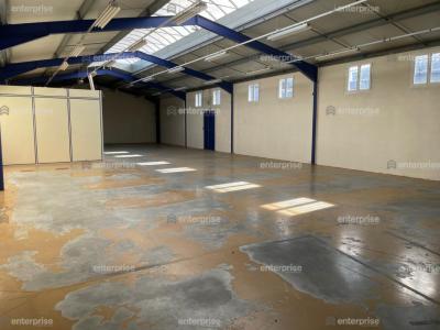 Louer Local commercial 300 m2 Saint-quentin