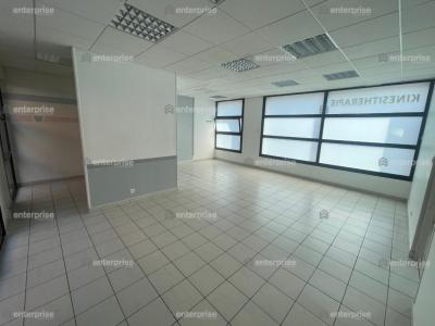 Louer Local commercial 25 m2 Saint-quentin