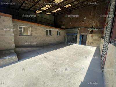 Louer Commerce 520 m2 Saint-quentin