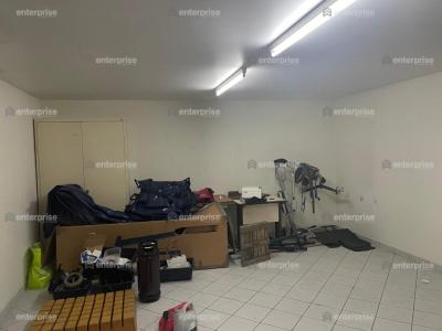 Louer Commerce 360 m2 Saint-quentin