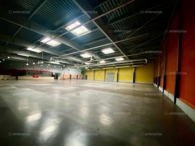 Acheter Local commercial 1200 m2 Laon