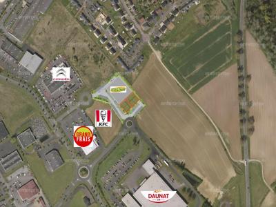 Louer Local commercial 709 m2 Chambry