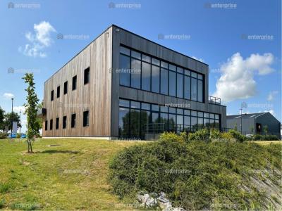 Louer Bureau Saint-quentin 49920 euros