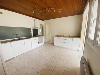 For rent Freneuse 3 rooms 52 m2 Yvelines (78840) photo 2