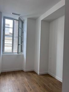For rent Libourne 3 rooms 59 m2 Gironde (33500) photo 2