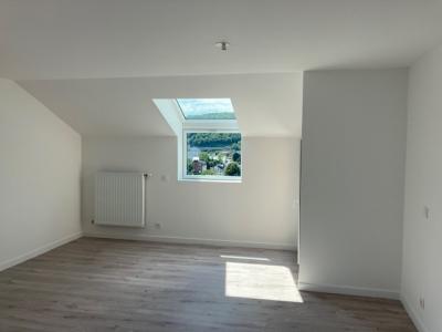 Louer Appartement Deville-les-rouen 856 euros