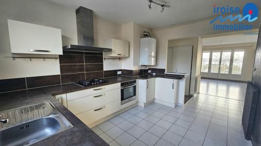For rent Relecq-kerhuon 3 rooms 84 m2 Finistere (29480) photo 2
