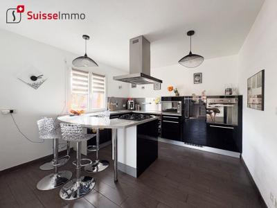 For sale Morteau 4 rooms 84 m2 Doubs (25500) photo 0