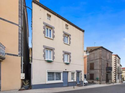 For sale Volvic 7 rooms 138 m2 Puy de dome (63530) photo 0