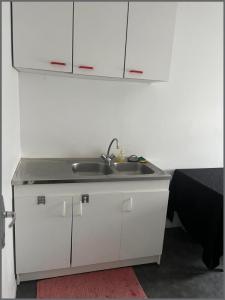 For sale Lannion 6 rooms 63 m2 Cotes d'armor (22300) photo 3