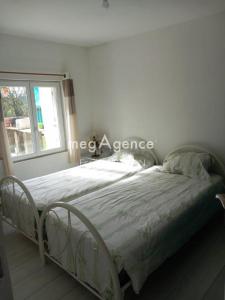 For sale Saint-jean-de-monts 4 rooms 123 m2 Vendee (85160) photo 2