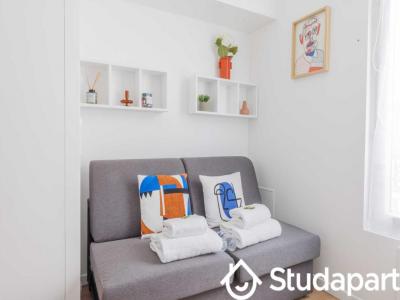 For rent Paris-16eme-arrondissement 1 room 12 m2 Paris (75016) photo 2