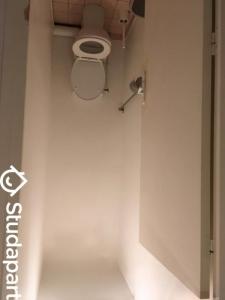 For rent Paris-16eme-arrondissement 1 room 11 m2 Paris (75016) photo 4