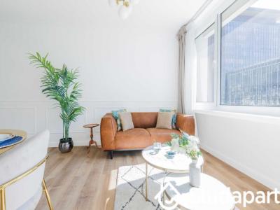 For rent Paris-15eme-arrondissement 3 rooms 64 m2 Paris (75015) photo 1