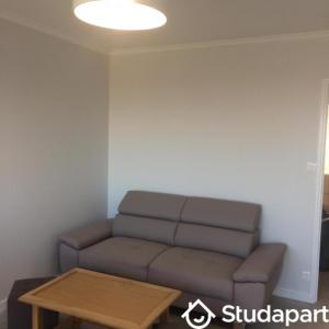 For rent Rochelle 1 room 10 m2 Charente maritime (17000) photo 0