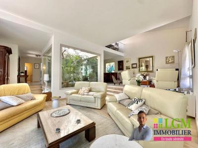 For sale Nimes 6 rooms 226 m2 Gard (30000) photo 0