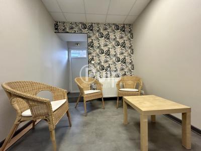 Louer Commerce Biache-saint-vaast 4680 euros