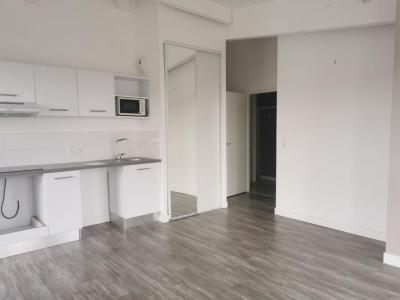 For rent Talence 2 rooms 47 m2 Gironde (33400) photo 0