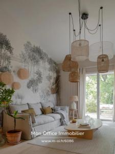 For sale Aix-en-provence 8 rooms 230 m2 Bouches du Rhone (13090) photo 3