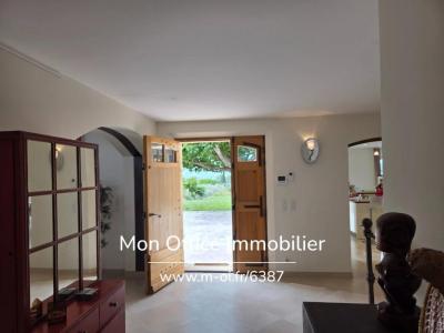 For sale Lauris 7 rooms 340 m2 Vaucluse (84360) photo 4