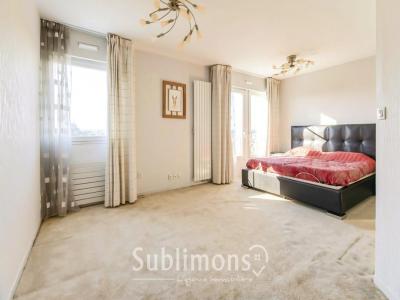 For sale Vannes 3 rooms 95 m2 Morbihan (56000) photo 4