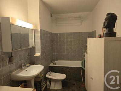 For sale Fontenay-sous-bois 3 rooms 69 m2 Val de Marne (94120) photo 3