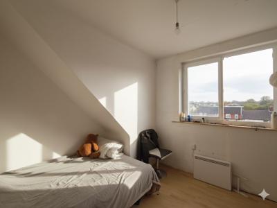 For sale Guingamp 5 rooms 88 m2 Cotes d'armor (22200) photo 4