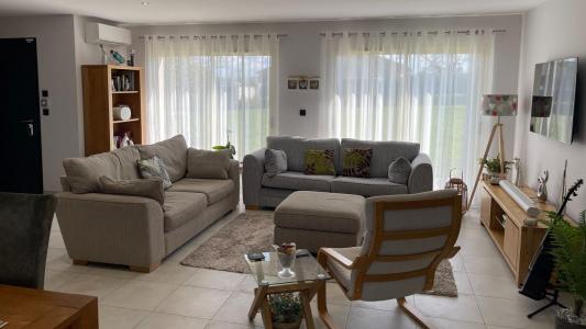 For sale Beaumont 5 rooms 153 m2 Dordogne (24440) photo 2