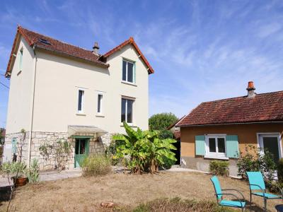For sale Cosne-cours-sur-loire 5 rooms 128 m2 Nievre (58200) photo 0
