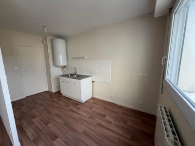 For sale Angers 2 rooms 48 m2 Maine et loire (49100) photo 2