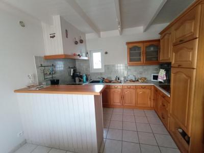 For sale Chateauneuf-du-faou 5 rooms 94 m2 Finistere (29520) photo 4