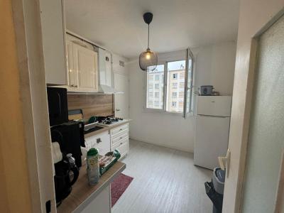 For sale Saint-priest 4 rooms 64 m2 Rhone (69800) photo 4