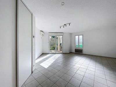 For sale Luc 2 rooms 59 m2 Var (83340) photo 3