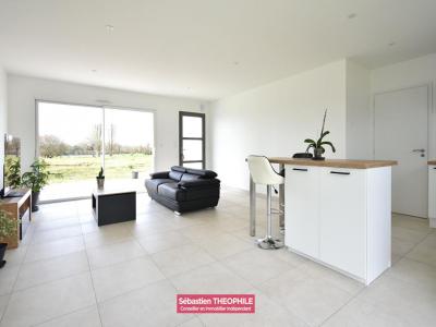 For sale Saint-jean-de-monts 4 rooms 102 m2 Vendee (85160) photo 3