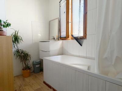 For sale Saint-mitre-les-remparts 3 rooms 75 m2 Bouches du Rhone (13920) photo 4