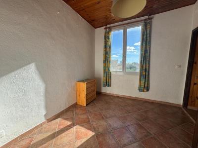 For sale Marseille-15eme-arrondissement 3 rooms 86 m2 Bouches du Rhone (13015) photo 2