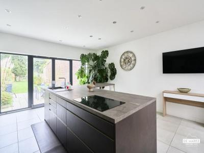 For sale Lezennes 4 rooms 159 m2 Nord (59260) photo 1