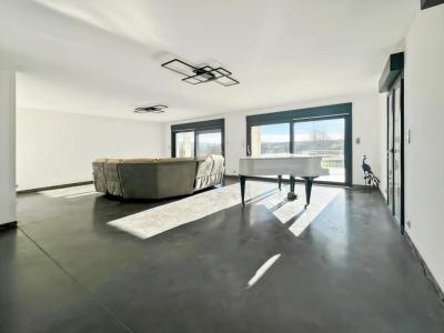 For sale Clermont-ferrand 12 rooms 390 m2 Puy de dome (63000) photo 3