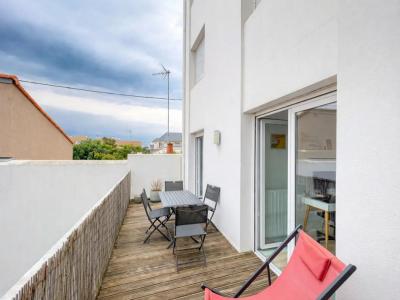For sale Sables-d'olonne 3 rooms 65 m2 Vendee (85100) photo 2